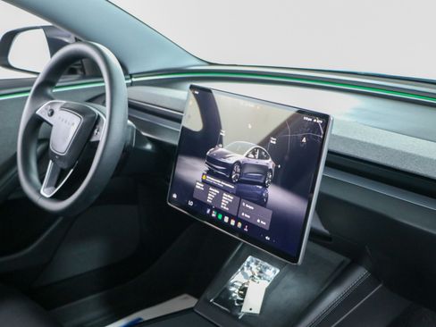 Used 2025 Tesla Model 3 Long Range RWD image 23