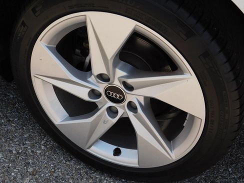 Used 2024 Audi A3 2.0T Premium FWD image 8