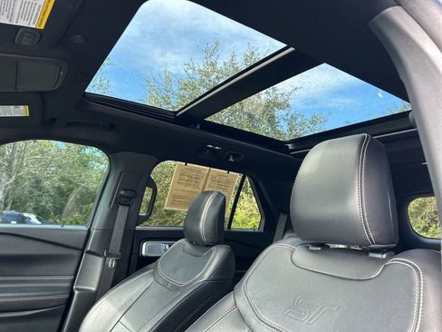 Used 2023 Ford Explorer ST w/ Equipment Group 401A image 20