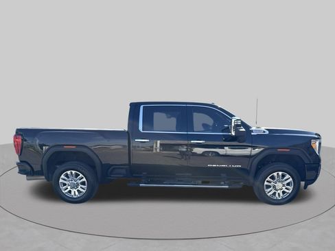 Used 2022 GMC Sierra 2500 Denali AWD/4WD image 4