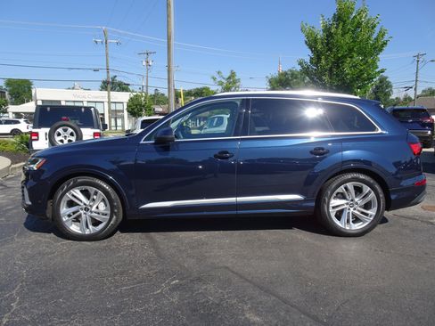Certified 2023 Audi Q7 3.0T Prestige w/ Prestige Package AWD/4WD image 2