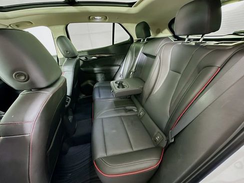 Used 2023 Buick Envision Essence w/ Technology Package I image 27