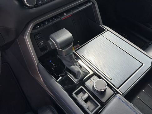 New 2026 Toyota Tundra Platinum AWD/4WD image 20