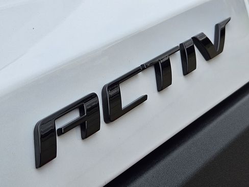 New 2026 Chevrolet Equinox ACTIV w/ Convenience Package III FWD image 14