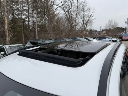 Certified 2023 Volvo XC90 T8 Ultimate w/ Protection Package Premier image 16