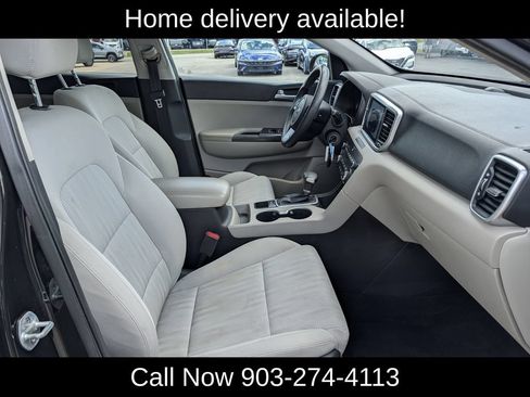 Used 2020 Kia Sportage LX FWD image 31