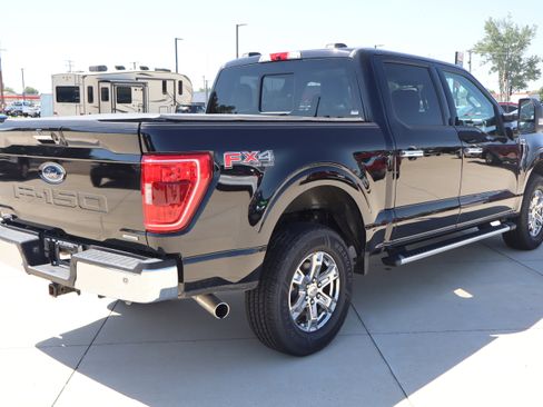 Used 2023 Ford F150 XLT w/ Equipment Group 302A High AWD/4WD image 5