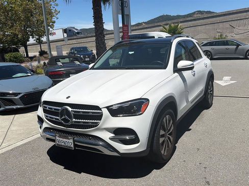 Used 2025 Mercedes-Benz GLE 350 4MATIC image 1