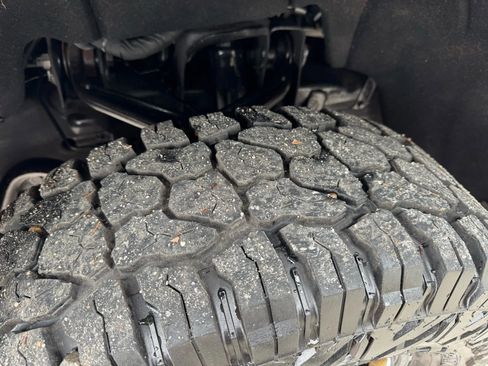 Used 2018 GMC Sierra 3500 Denali w/ Duramax Plus Package image 38