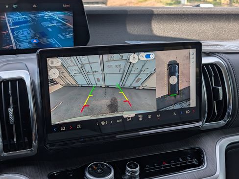 New 2026 Ford Expedition Max Platinum AWD/4WD image 36