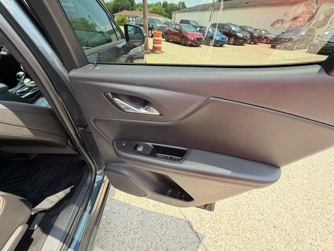 Used 2019 Chevrolet Blazer Premier w/ Sun and Wheels Package AWD/4WD image 25
