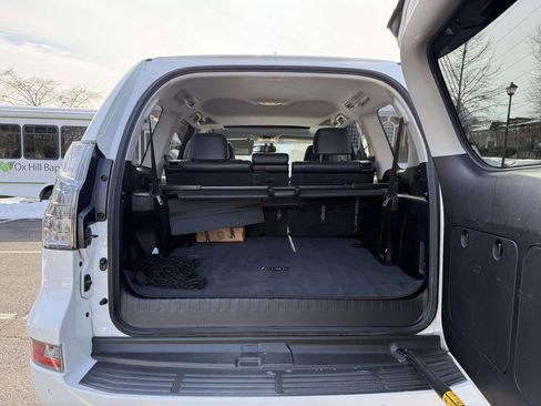 Used 2018 Lexus GX 460 Premium image 26