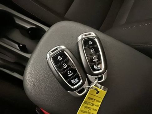Certified 2023 Hyundai Kona SEL w/ Convenience Package AWD/4WD image 20