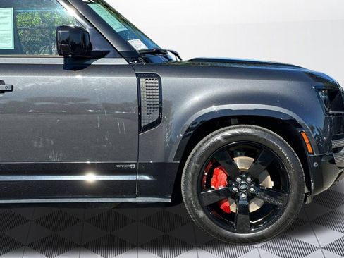Used 2021 Land Rover Defender 110 X AWD/4WD image 37