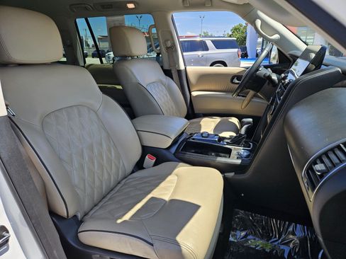 Used 2023 Nissan Armada Platinum w/ Captain's Chairs Package AWD/4WD image 20