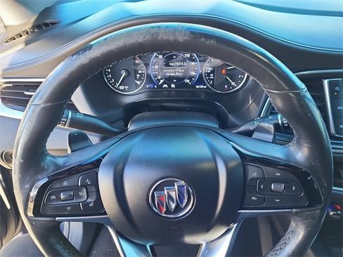 Used 2022 Buick Enclave Avenir w/ Avenir Technology Package image 9