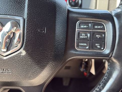 Used 2018 RAM 1500 Big Horn AWD/4WD image 10