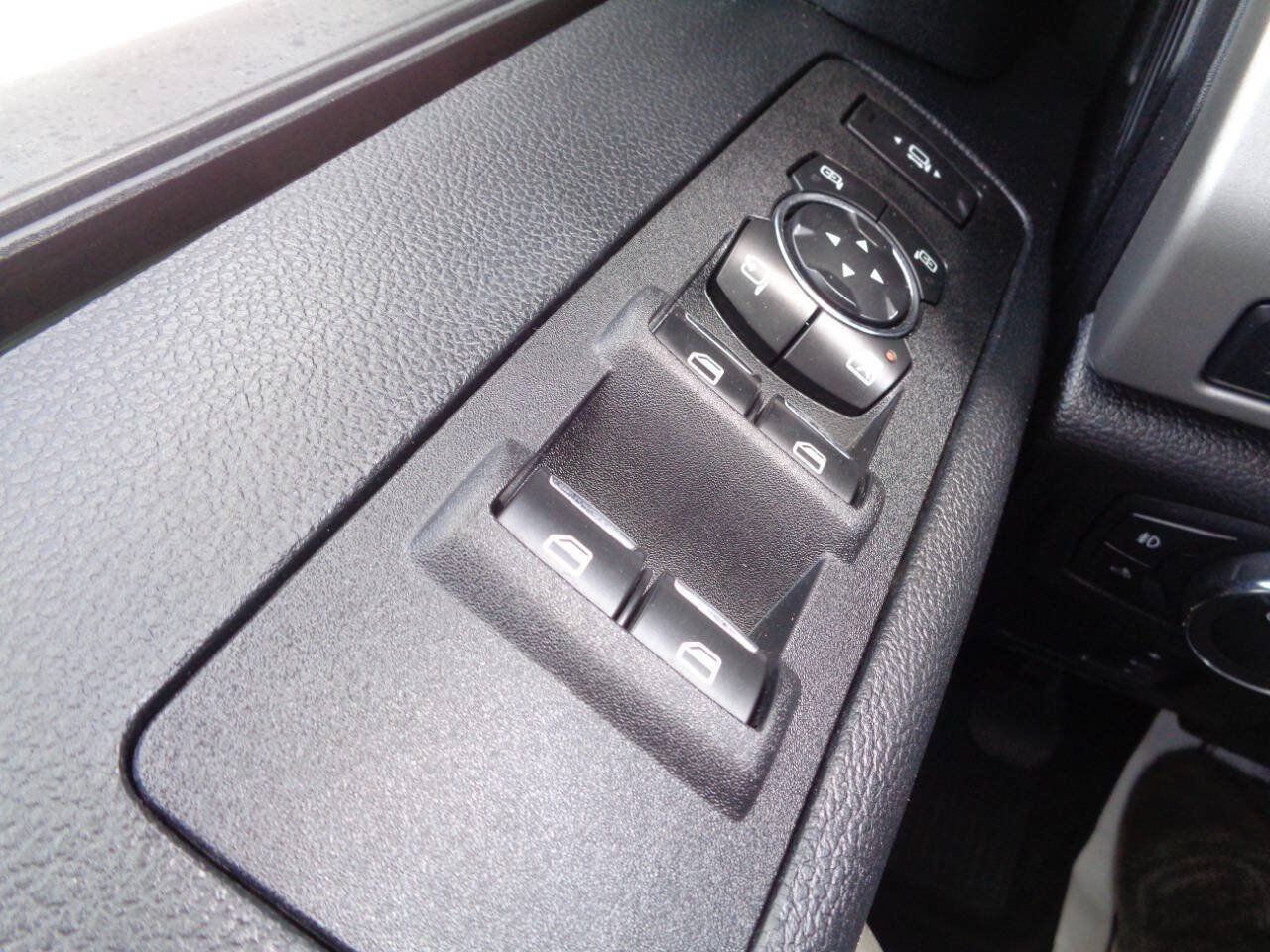Used 2017 Ford F350 Lariat w/ Chrome Package AWD/4WD image 71