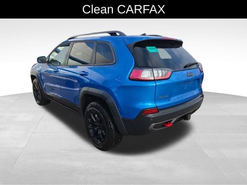Used 2019 Jeep Cherokee Trailhawk image 6