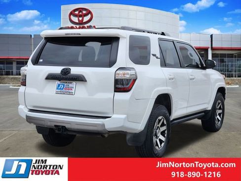 Used 2021 Toyota 4Runner TRD Off-Road Premium image 6