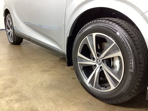 Used 2024 Lexus RX 350h w/ Convenience Package AWD/4WD image 6