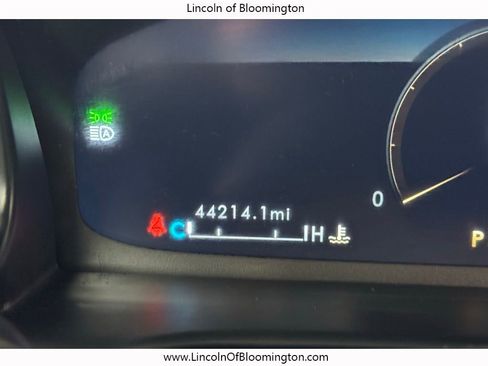 Certified 2023 Lincoln Aviator Grand Touring w/ Equipment Group 301A AWD/4WD image 48