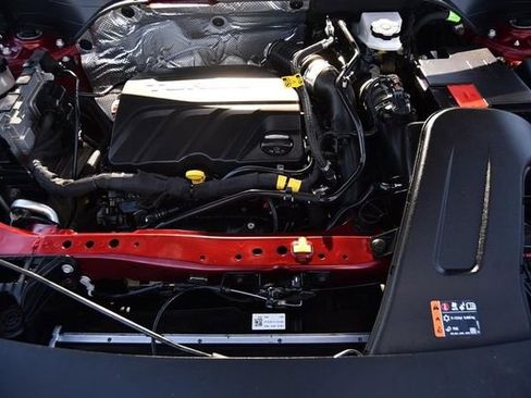 Used 2024 Chevrolet Trax LT image 23