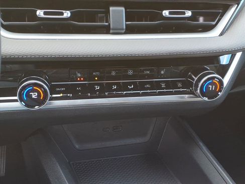 Used 2026 Chevrolet Equinox LT w/ Convenience Package II image 26