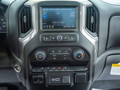 New 2026 Chevrolet Silverado 1500 W/T AWD/4WD image 23