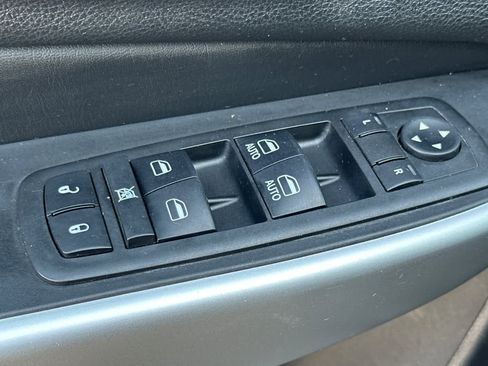 Used 2018 Jeep Cherokee Trailhawk w/ Comfort/Convenience Group image 13