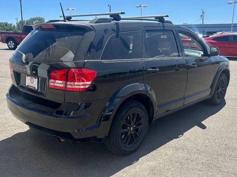 Used 2020 Dodge Journey SE w/ Blacktop Package image 5