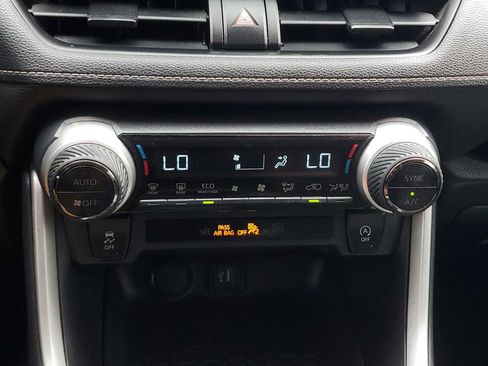 Used 2023 Toyota RAV4 XLE w/ Convenience Package FWD image 26