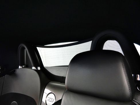 Used 2002 BMW Z8 RWD image 38