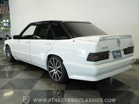 Used 1989 Mercedes-Benz 190 E 2.6 image 11