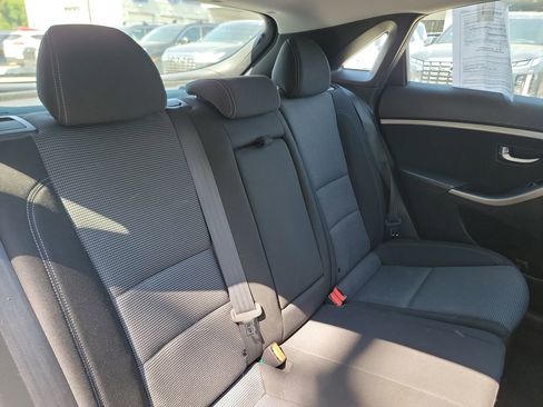 Used 2016 Hyundai Elantra GT image 20