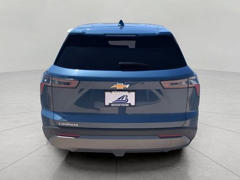Certified 2025 Chevrolet Equinox LT FWD image 6
