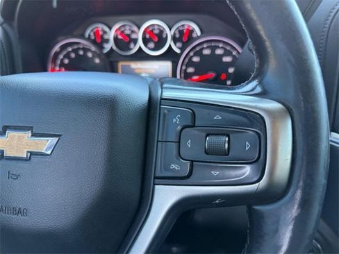 Used 2021 Chevrolet Silverado 2500 LTZ w/ LTZ Convenience Package image 10