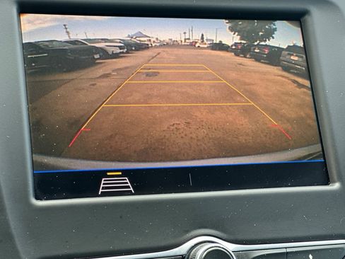 Used 2021 Chevrolet Equinox LS w/ LS Convenience Package image 19