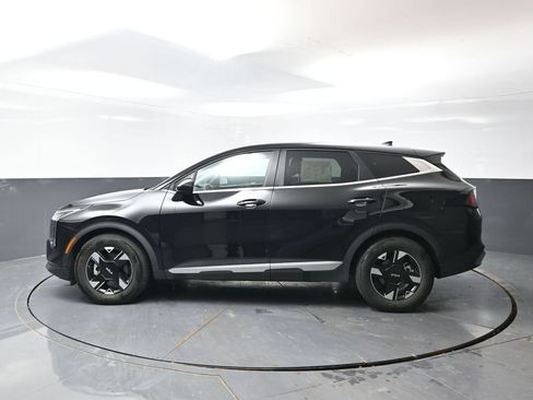 Used 2026 Kia Sportage LX FWD image 11