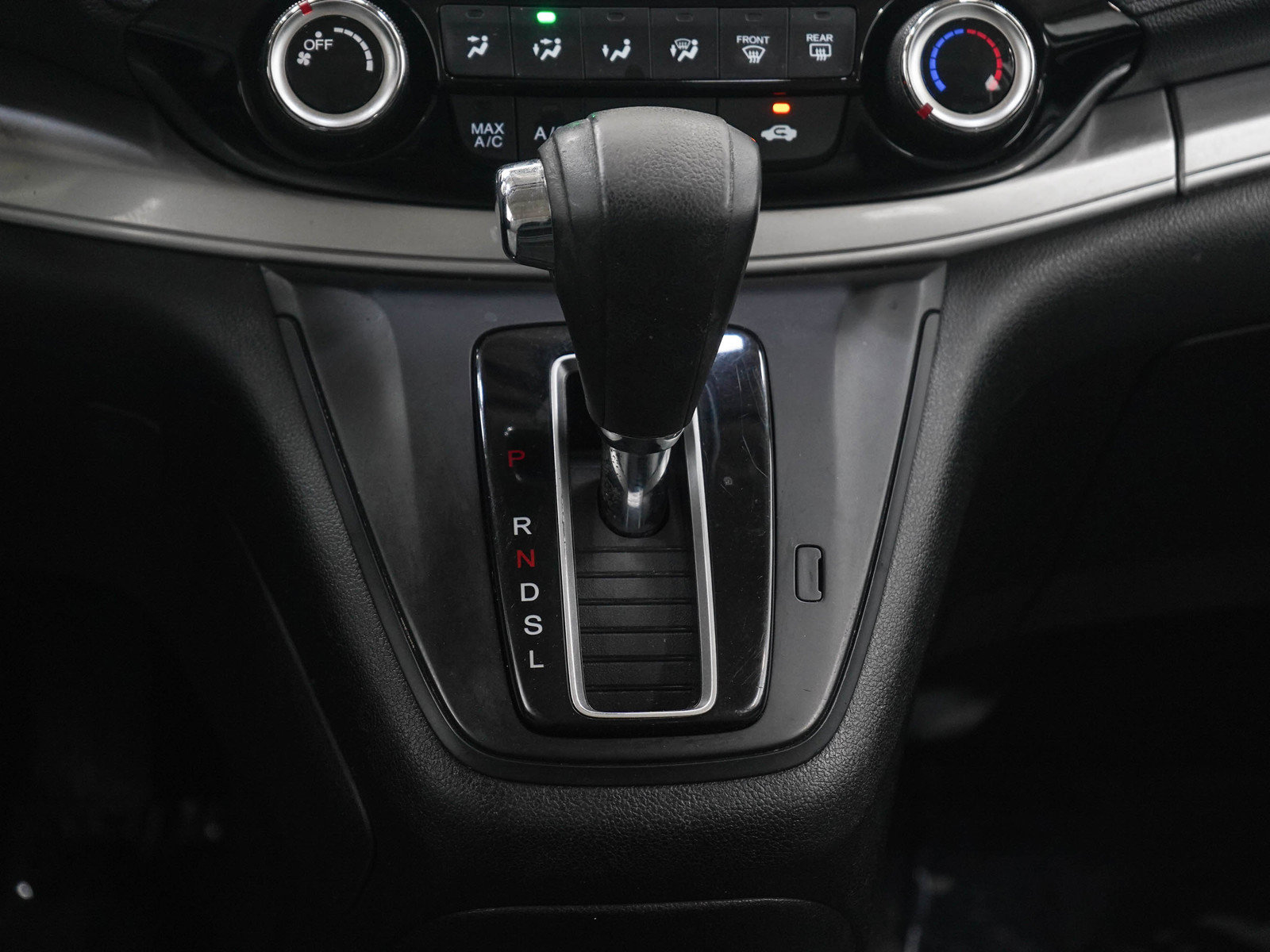 Used 2015 Honda CR-V LX image 18