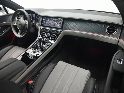 Certified 2024 Bentley Continental GT image 7