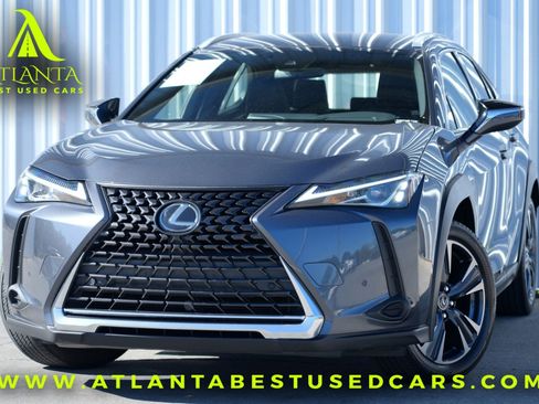 Used 2022 Lexus UX 200 image 1