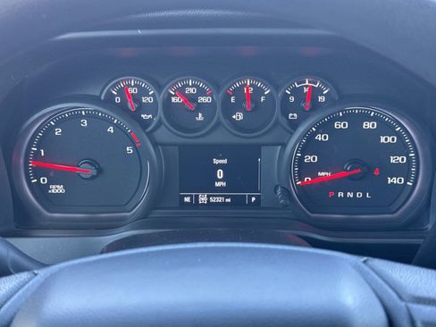 Used 2024 Chevrolet Silverado 2500 Custom w/ Custom Value Package image 21