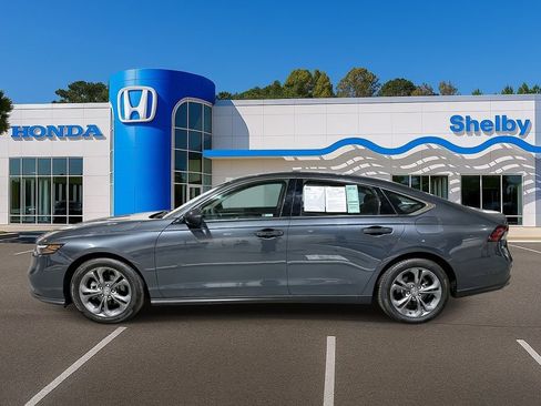 Used 2023 Honda Accord EX image 5