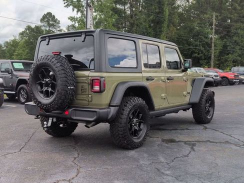 Used 2025 Jeep Wrangler Unlimited Sport AWD/4WD image 3