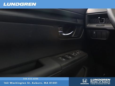 Used 2025 Honda CR-V LX image 25