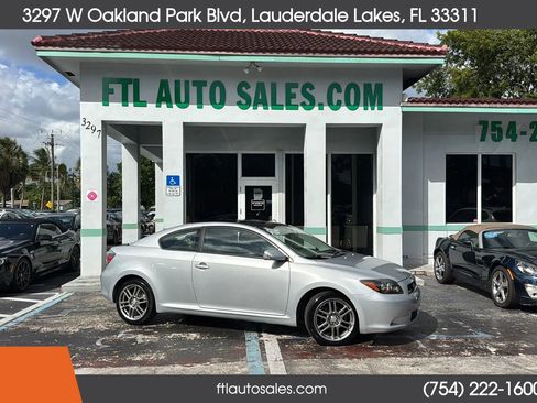 Used 2009 Scion tC image 1