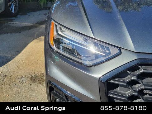 Certified 2025 Audi Q5 e Premium Plus image 23