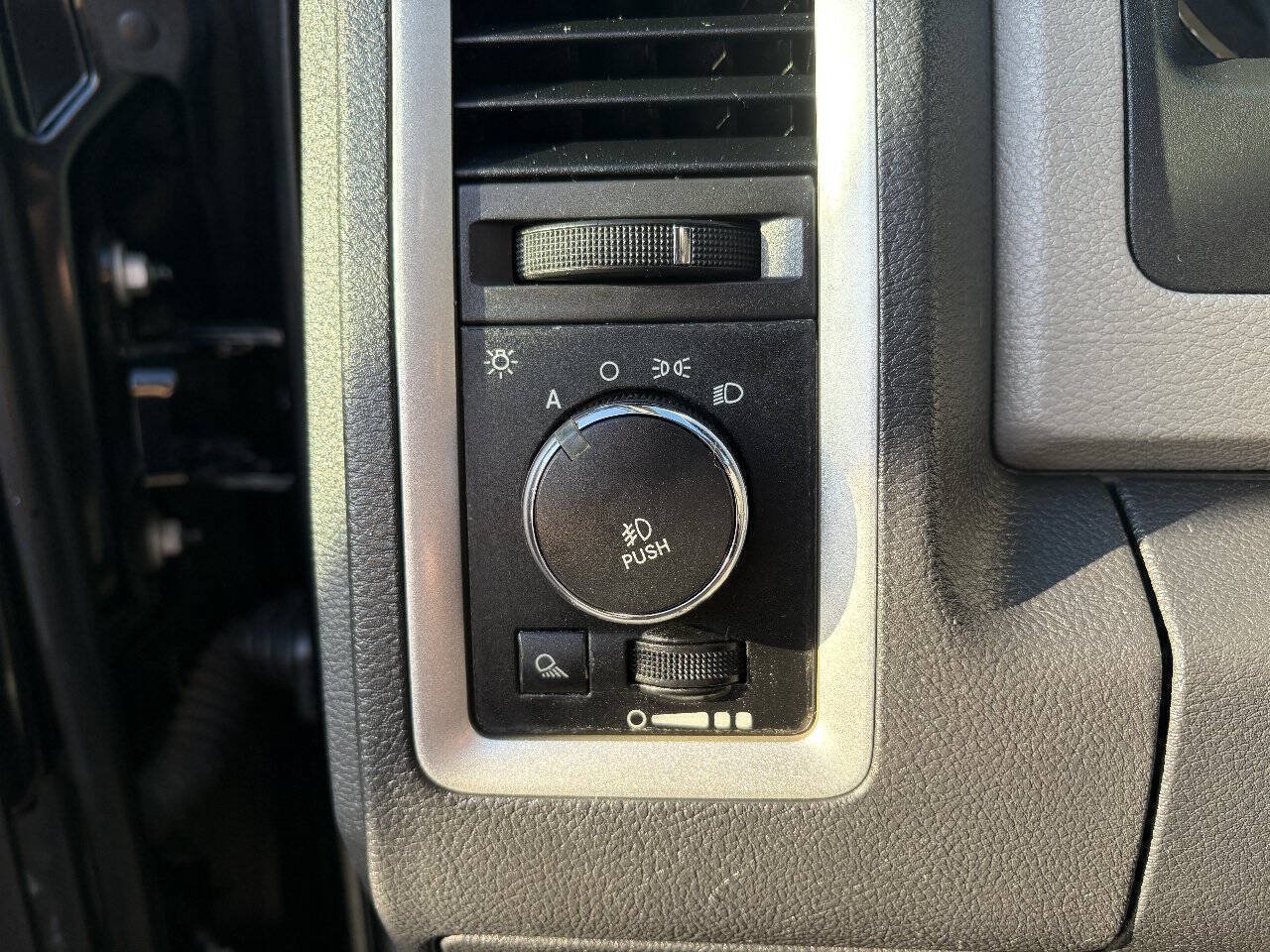 Used 2009 Dodge Ram 1500 Truck SLT w/ Big Horn Regional Pkg RWD image 16