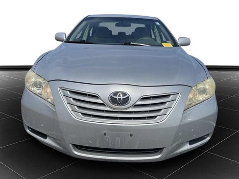 Used 2009 Toyota Camry XLE FWD image 8